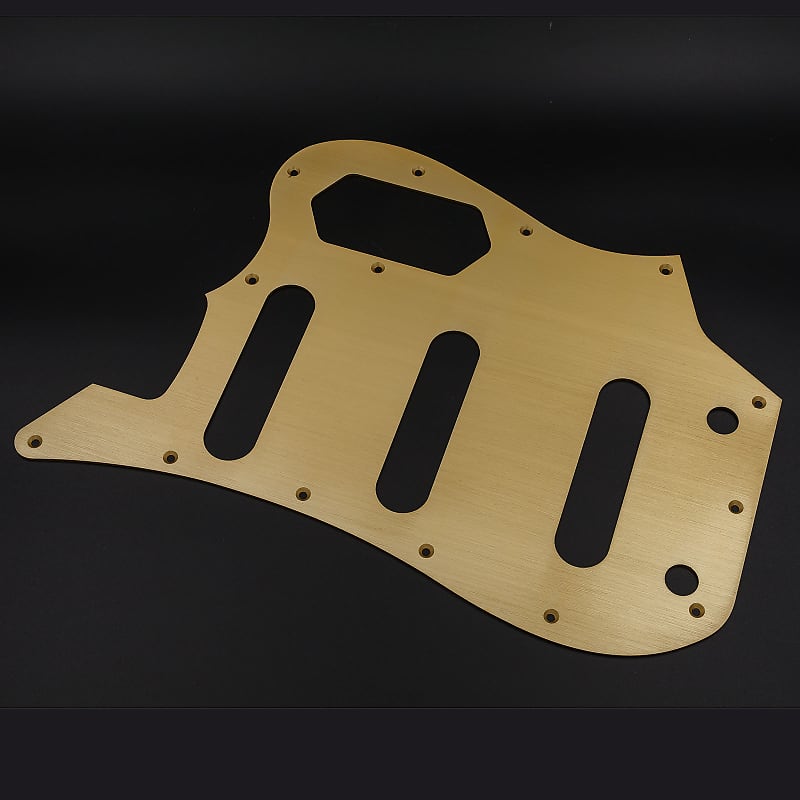 Bass VI Pickguard // Gold Anodized Aluminium // Squier CV VM Style